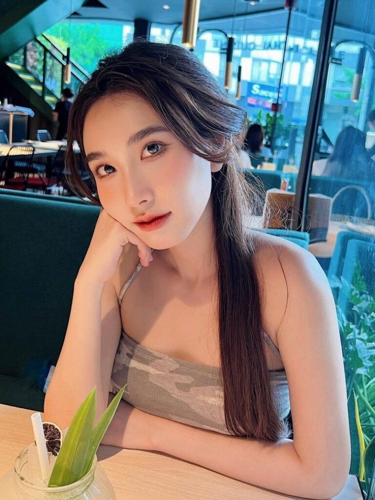 Hành Trình Đưa Lâm Thanh Huyền Lên Đỉnh Cao